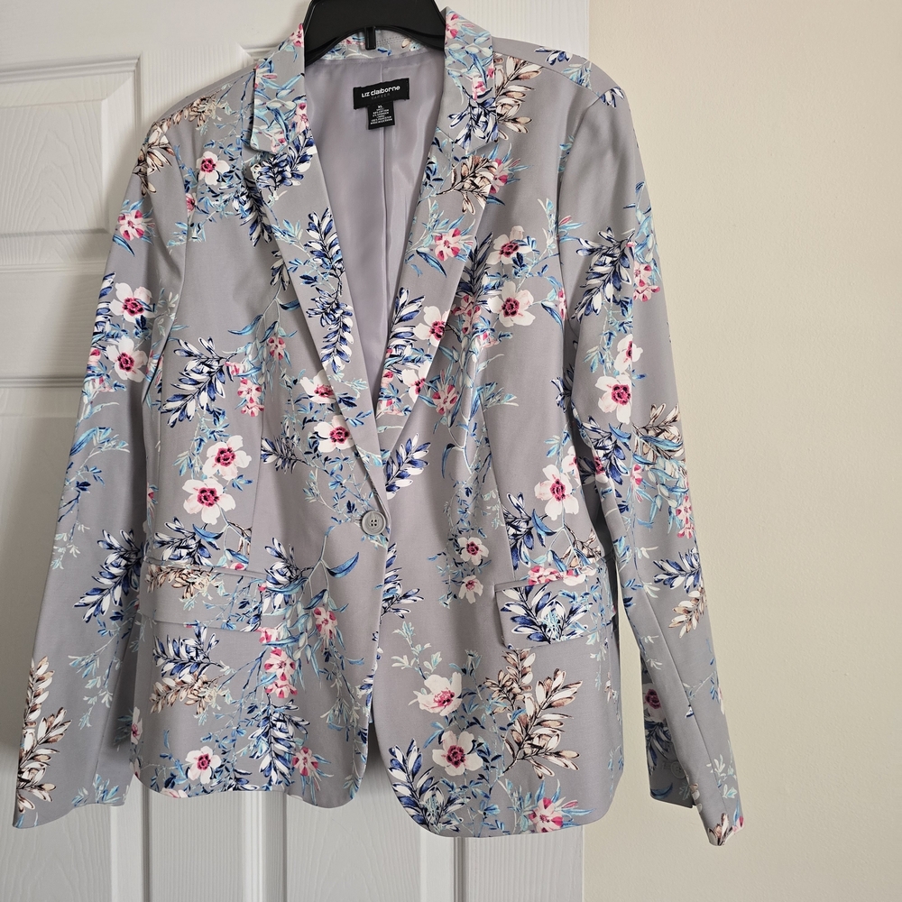 Liz Claiborne Gray Floral Blazer